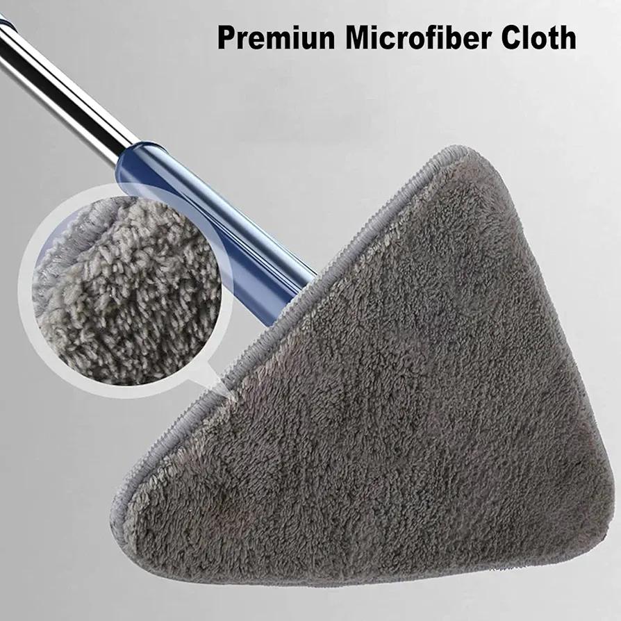 360° Rotating Triangular Flat Mop with Spray & 3 Reusable Pads